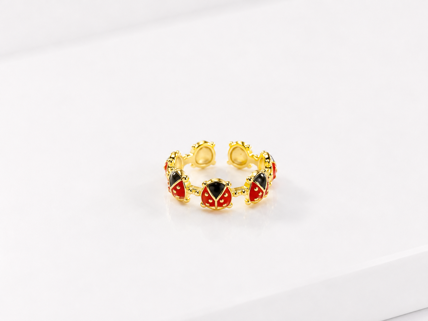 Anillo Catarinas oro laminado
