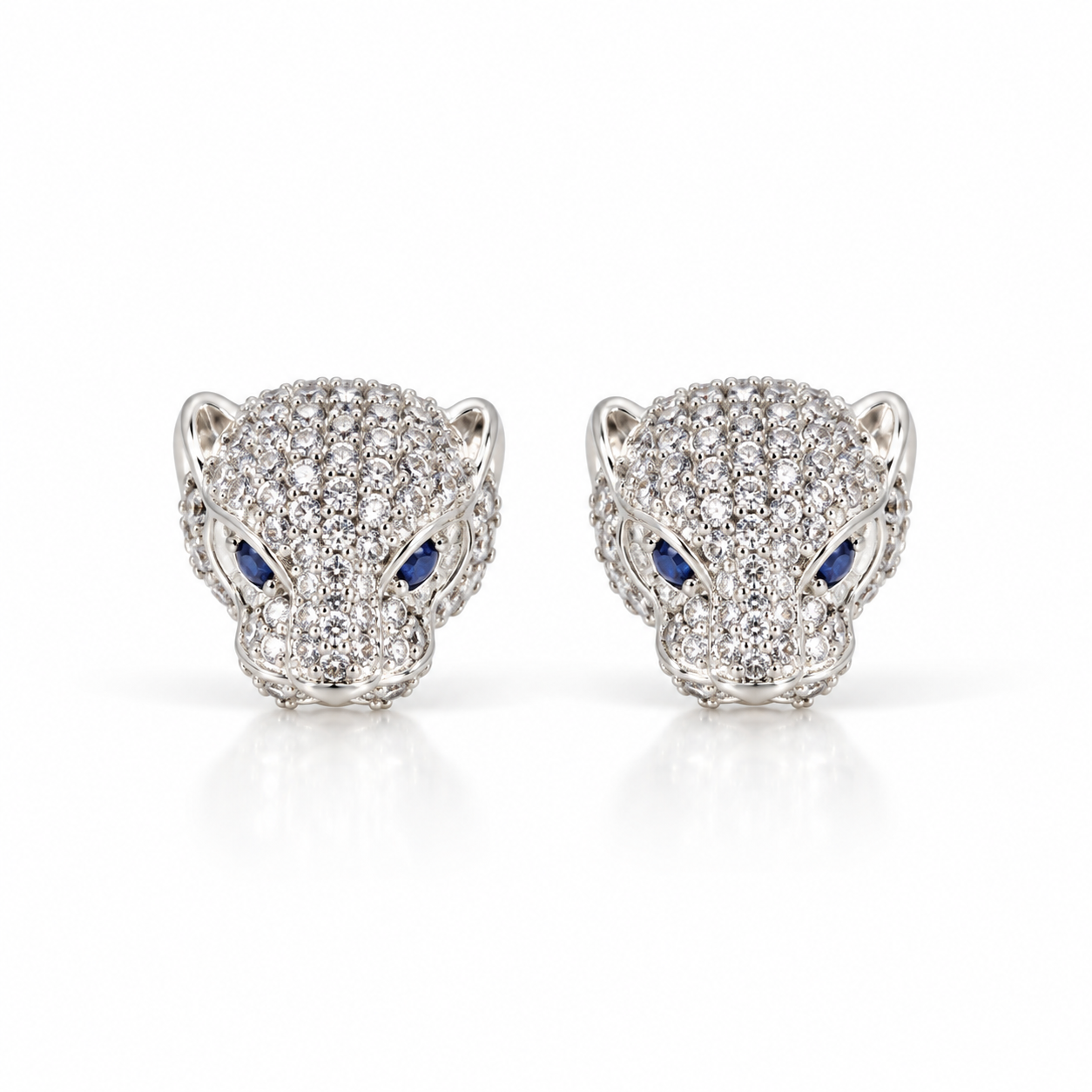 Broquel Cabeza jaguar circonia  plata pieza