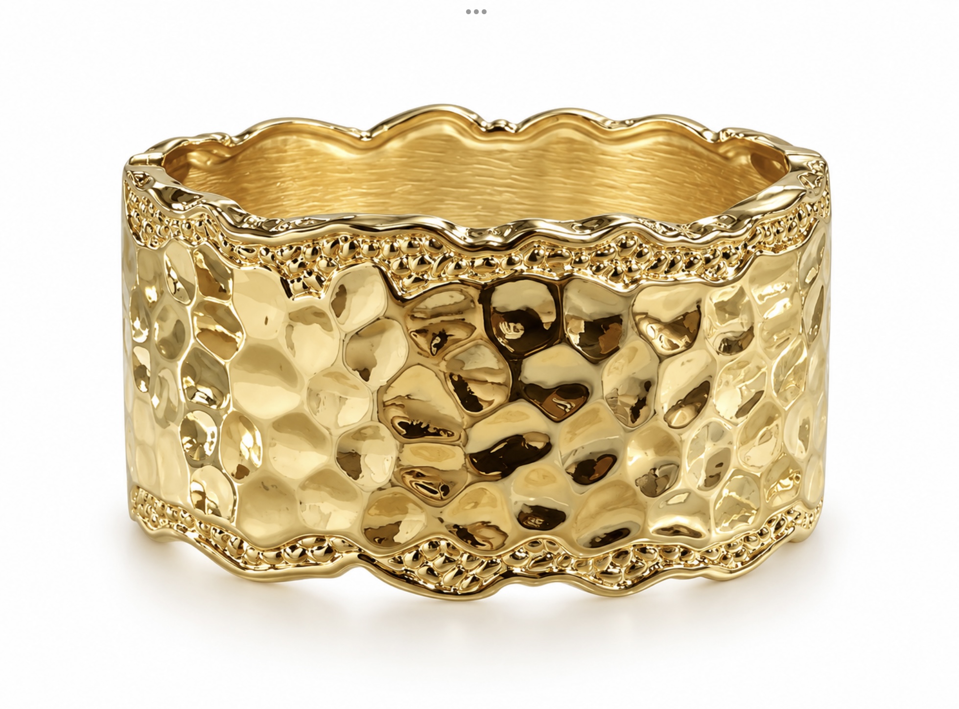 Brazalete Grueso patrón circular  oro laminado