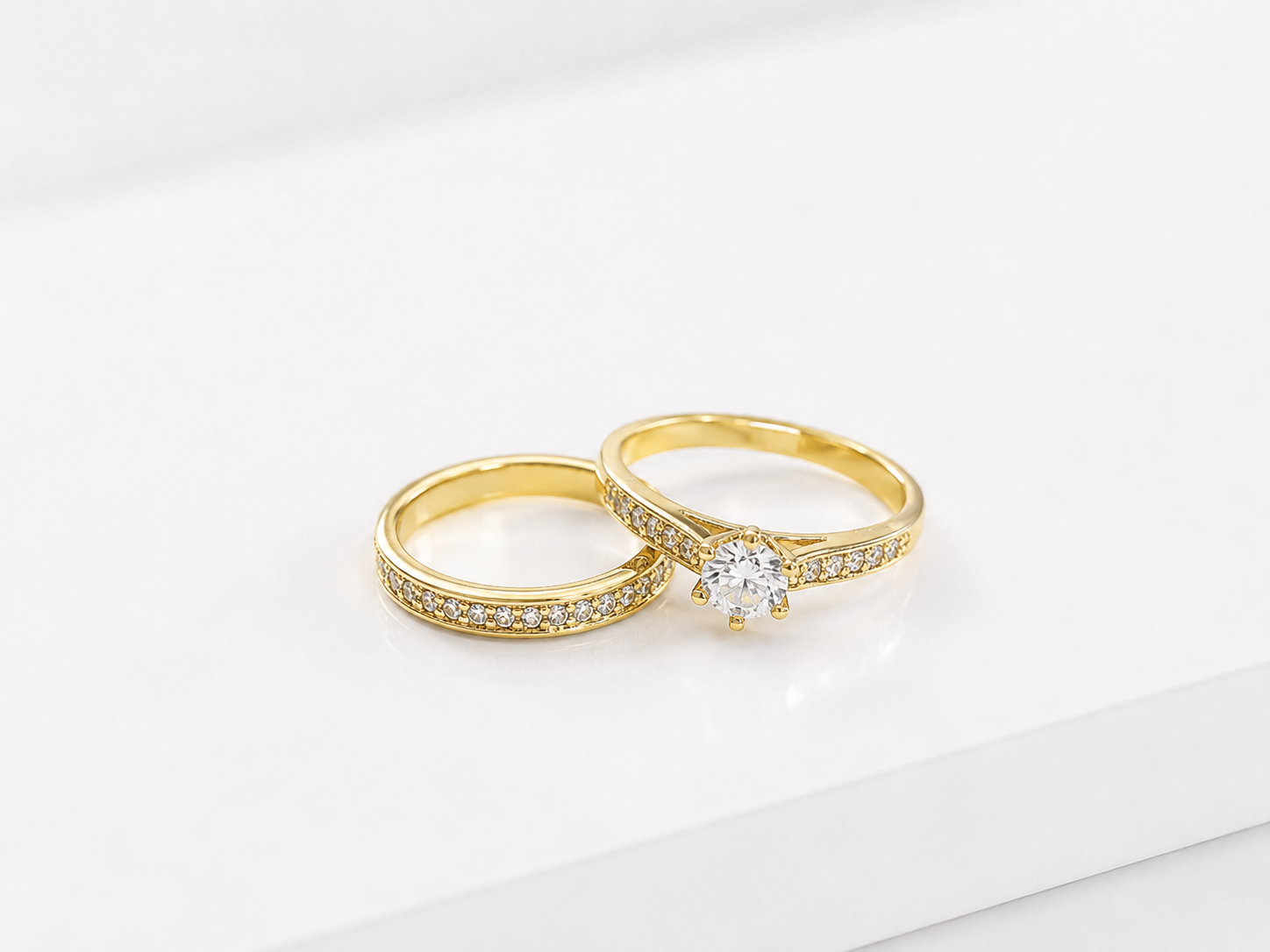 Anillo Alianza  oro laminado